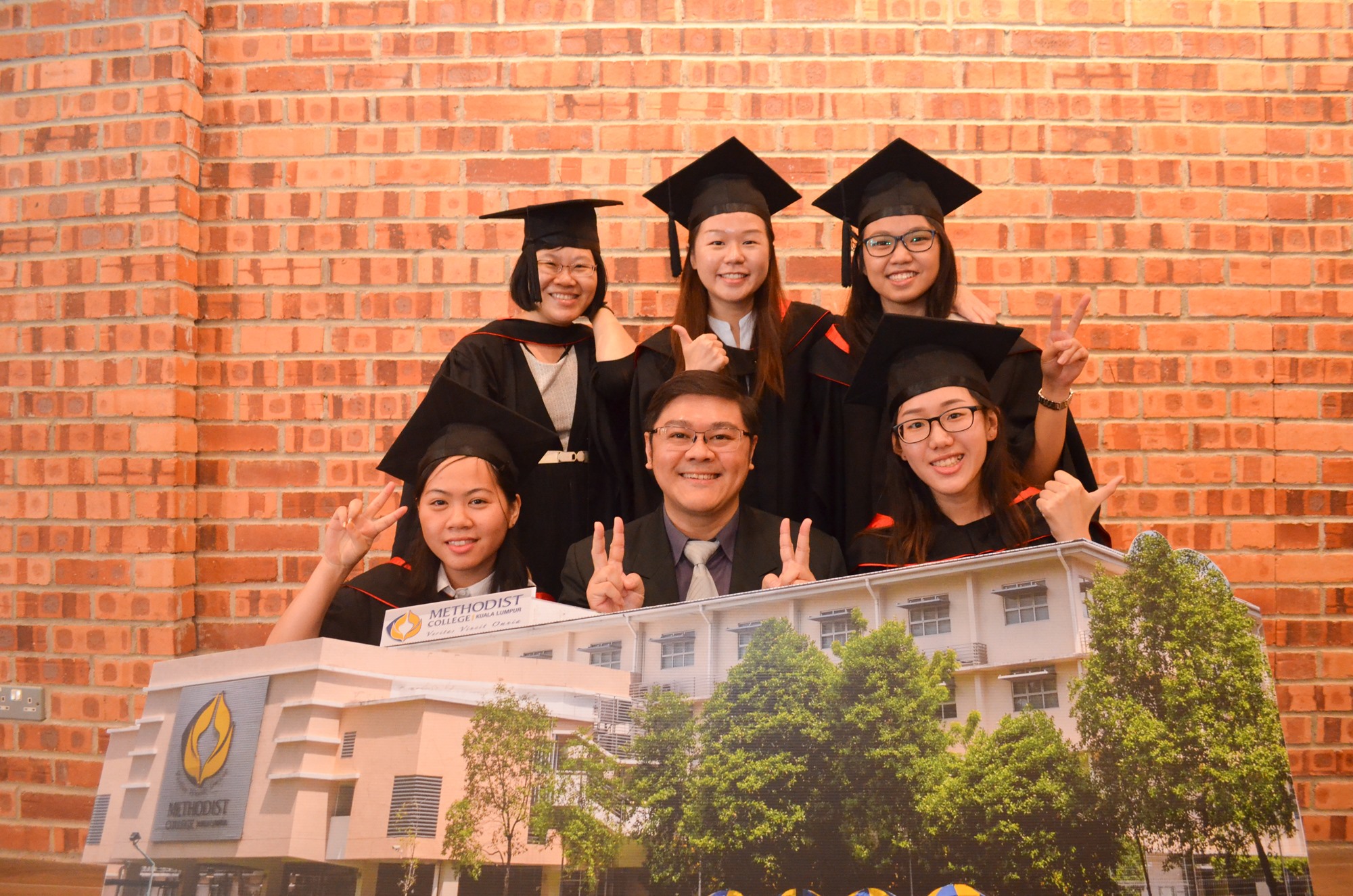 ACCA Graduates 2 2019 